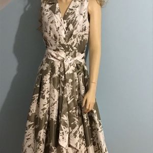 JESSICA HOWARD BEIGE & WHITE PRINT DRESS
